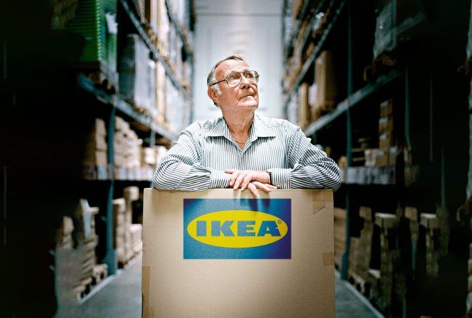 Kamprad forjó un imperio, pero jamás abandonó sus hábitos ahorristas a la hora de manejarse tanto en la empresa como en su vida diaria. Kamprad forjó un imperio, pero jamás abandonó sus hábitos ahorristas a la hora de manejarse tanto en la empresa como en su vida diaria.