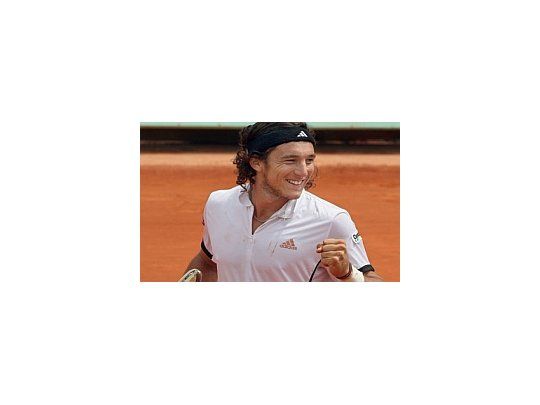 Juan Mónaco venció al kozako Golubev en su debut en el torneo de Madrid.