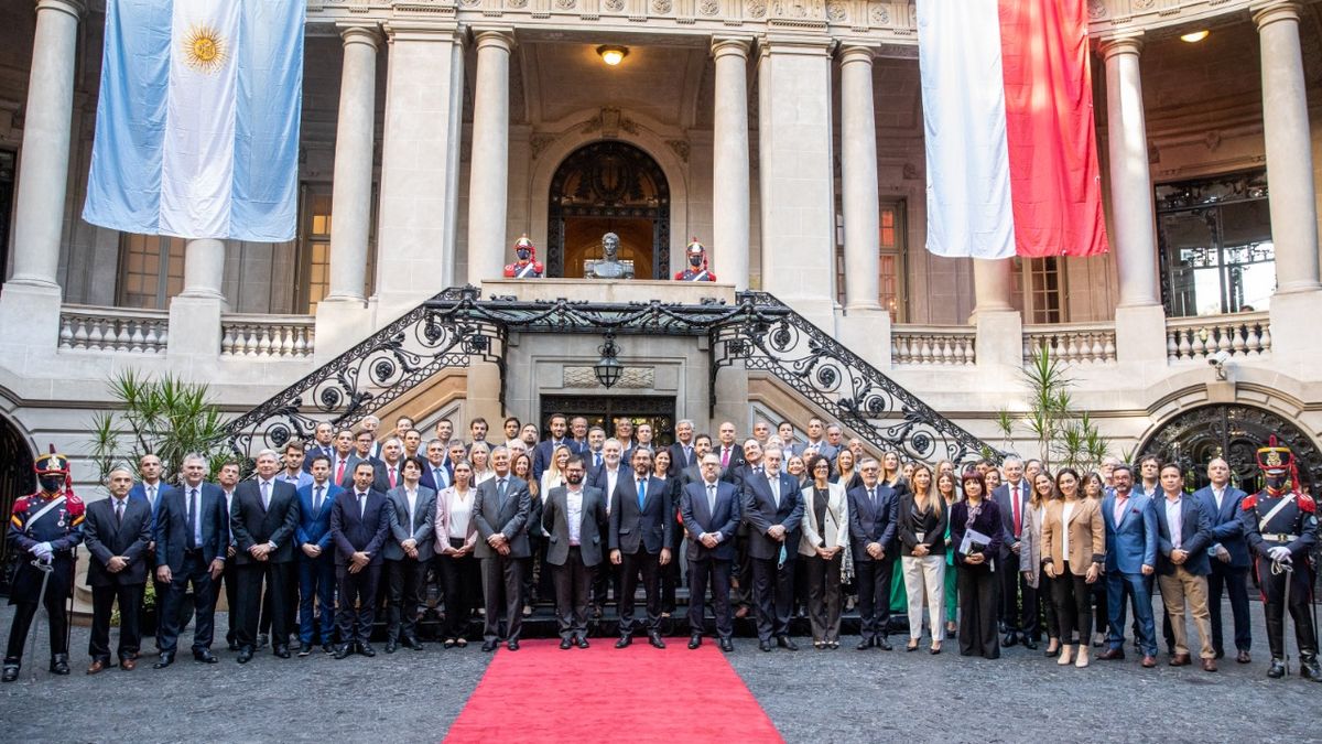 Gabriel Boric, Santiago Cafiero and Matías Kulfas opened a meeting with more than 40 Chilean and Argentine companies