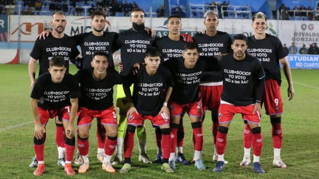 Los clubes del ascenzo se plegaron a los del Federal A y se manifestaron en contra de las SAD.