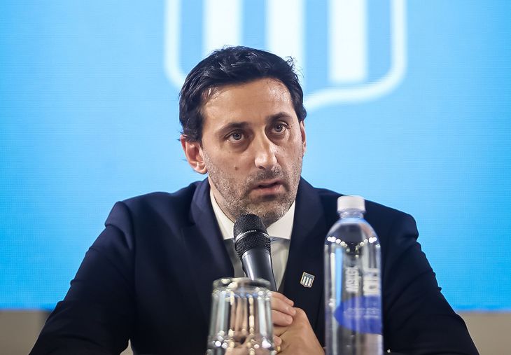 El presidente de la Academia insistió varias veces en que “el plantel necesita un cambio de aire”. El presidente de la Academia insistió varias veces en que “el plantel necesita un cambio de aire”.