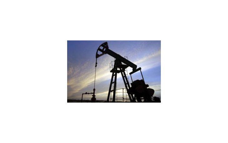 El petróleo mejoró 1,3% a u$s 75,58