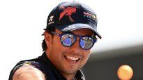 Sergio Checo Pérez ya luce la su nueva líne de lentes para sol Xades. Los mismos tienen un valor que van desde los $1,097 hasta los $1,494 pesos.