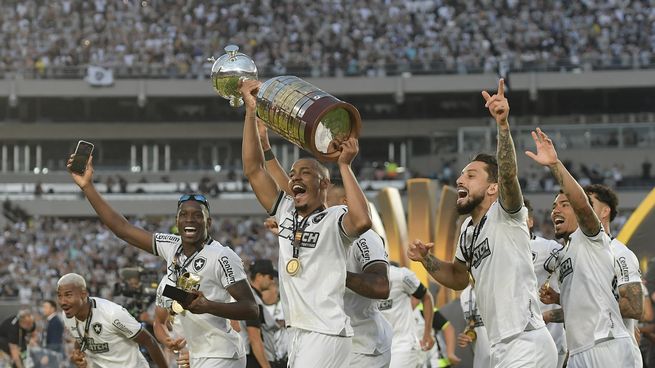 Botafogo y Racing definirán la REcopa Sudamericana.