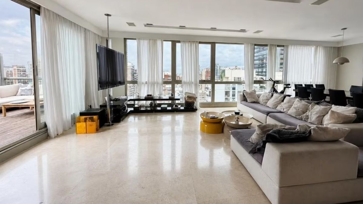 Se vende el tríplex de Ricardo Fort en Belgrano: cuánto cuesta y cómo es por dentro