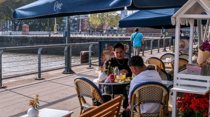 Those who visit Ciro will be able to see that its notable proximity to the river offers a chance to disconnect from routine. Those who visit Ciro will be able to see that its notable proximity to the river offers a chance to disconnect from routine.
