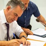 Yamandú Orsi promulgó la ley de ratificación del acuerdo Mercosur-UE. Yamandú Orsi promulgó la ley de ratificación del acuerdo Mercosur-UE.