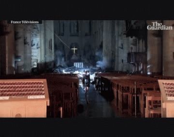 Así quedó Notre Dame por dentro tras el devastador incendio