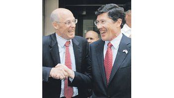 Paulson apoyó dólar fuerte: Conviene a Estados Unidos