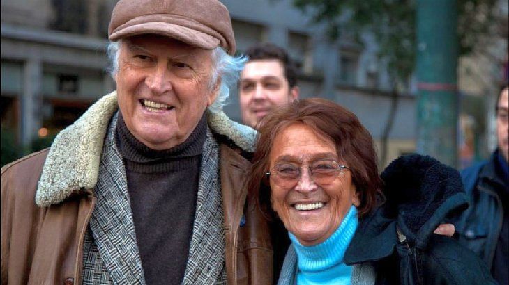 Alcira Argumedo y Pino Solanas, un matrimonio político, unido por la amistad, la militancia y la intelectualidad.