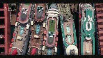 Estos buques, que una vez que valieron cientos de millones de dólares cada uno,&nbsp;Carnival Imagination, Carnival Inspiration, Carnival Fantasy, Monarch of the Seas y Sovereign of the Seas, estos dos últimos de Royal Caribbean, ahora han sido vendidos como chatarra.