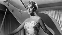 Qué fue de la vida de Silvia Pinal, la actriz del cine de oro mexicano que vivió amores, tragedias y engaños.