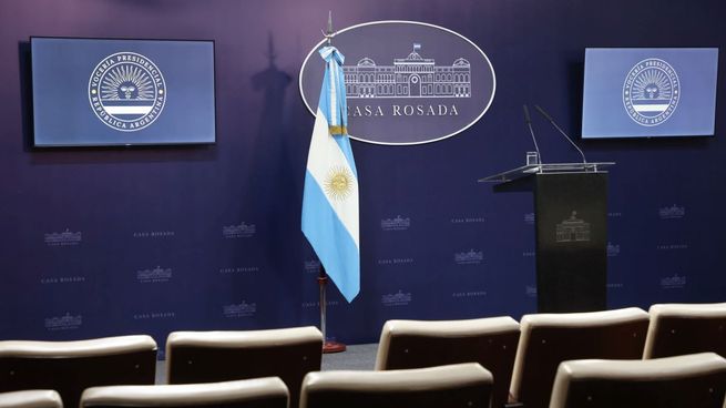 La Conferencia Episcopal se pronunció en contra del bloqueo a la prensa en la Casa de Gobierno.