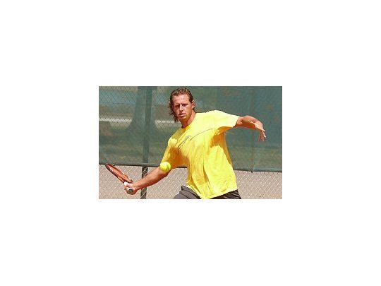 Nalbandian se entrenó a la par de sus compañeros.