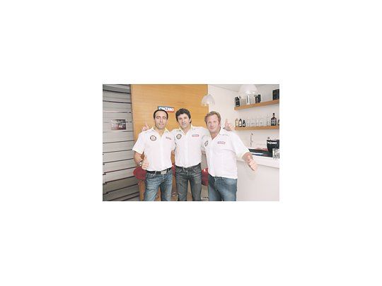 Abel Pertuzzo, Andrés Germano y su hermano Esteban integrarán uno de los dos equipos argentinos que tomarán parte del Rally Dakar 2013 en la categoría Camiones.