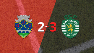 pedro goncalves anota doblete en la victoria por 3 a 2 de sporting lisboa sobre chaves