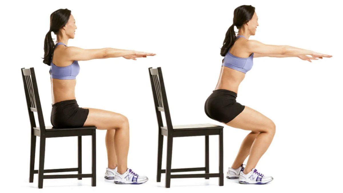 A chair and 10 minutes: the popular training that is a trend between those over 50 years