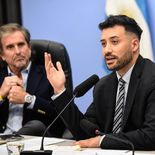 Alejandro Cacace expuso en la Comisión de Presupuesto y hacienda. Alejandro Cacace expuso en la Comisión de Presupuesto y hacienda.