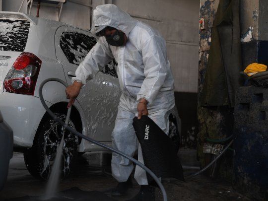 LAVADEROS DE AUTOS CORONAVIRUS.jpg