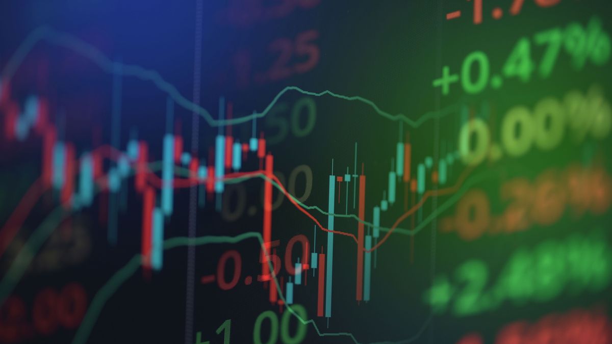 Why the S&P Merval falls: how much is due to the tax on large companies and how much is due to the global context