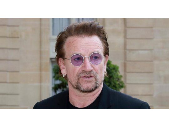 El líder de U2 le envió una carta a la familia de Santiago Maldonado y pidió que nunca se rindan