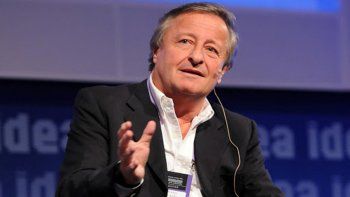 rattazzi pidio al gobierno evitar el default y eliminar impuestos distorsivos
