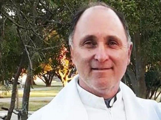 El cura,&nbsp;Jorge Vaudagna.