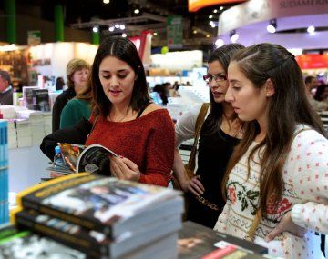 Feria del Libro: una edición marcada por el boom de jóvenes y adolescentes