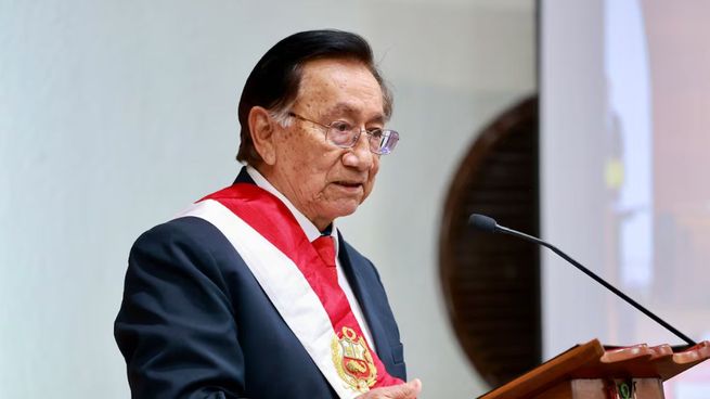 José María Balcázar de 83 años fue juez antes de convertirse en legislador.