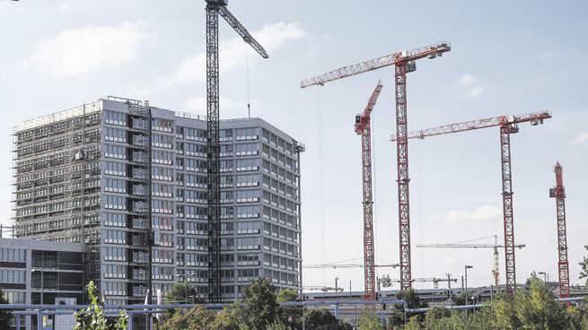 PLAN. El canciller Olaf Scholz presentó un programa que prevé más préstamos públicos para las familias y reducciones reglamentarias y fiscales para los constructores, entre otros puntos.