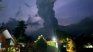 A volcano in the Philippines became active and left shocking images of its eruption. A volcano in the Philippines became active and left shocking images of its eruption.