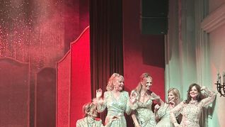 Cristina Alberó, Marta Albertini, Judith Gabbani, Carolina Papaleo y Ginette Reynal en Doradas. Cristina Alberó, Marta Albertini, Judith Gabbani, Carolina Papaleo y Ginette Reynal en Doradas.