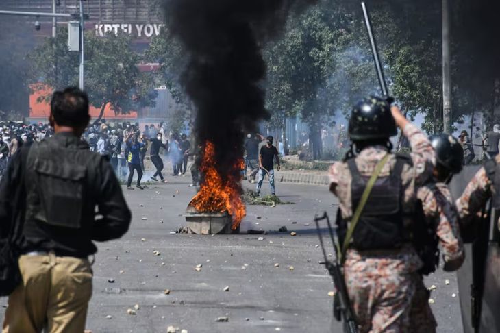 Masoud Pezeshkian prometió una respuesta “con poder” frente a los enemigos del régimen. Masoud Pezeshkian prometió una respuesta “con poder” frente a los enemigos del régimen.