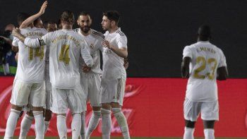 Real Madrid tardó en asentarse, pero finalmente venció a Valencia.
