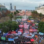 La convocatoria se realizará en Plaza de Mayo y tendrá réplicas en distintas ciudades del país. La convocatoria se realizará en Plaza de Mayo y tendrá réplicas en distintas ciudades del país.