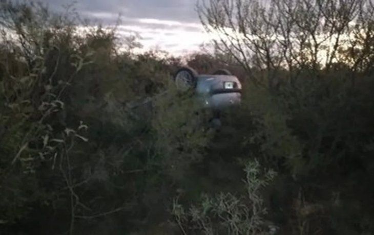 Tragedia: una joven 26 años y su bebé de 10 meses murieron tras volcar con el auto en Catamarca