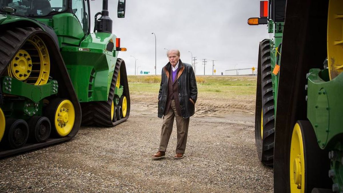 Who is Jim Pattison, the Canadian billionaire who lives in his van and wears borrowed clothes?