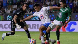 Cruz Azul y León volverán a jugar este domingo 11 de mayo, en el Estadio Olimpico Universitario, en el partido de vuelta por los cuartos de final de la Liguilla del Clausura 2025.