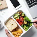 El lanzamiento también incorpora al sector gastronómico, que puede encontrar en los beneficios corporativos un canal adicional de ventas. El lanzamiento también incorpora al sector gastronómico, que puede encontrar en los beneficios corporativos un canal adicional de ventas.