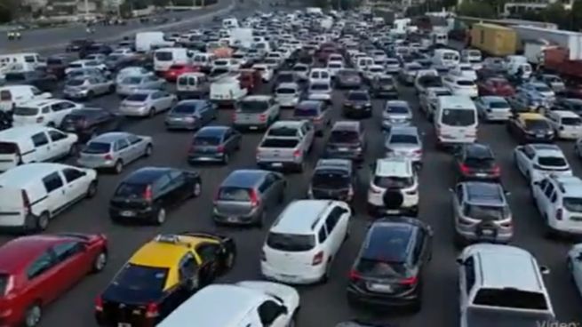 Corte en la autopista Buenos Aires La Plata.&nbsp;