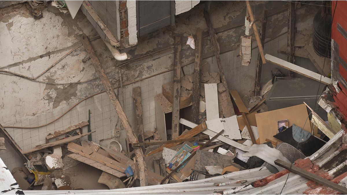 Five dead in a building collapse in the Italian city of Florence