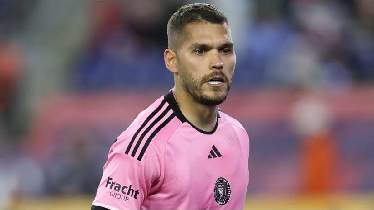He played with Lionel Messi at Inter Miami and is now a reinforcement for Independiente