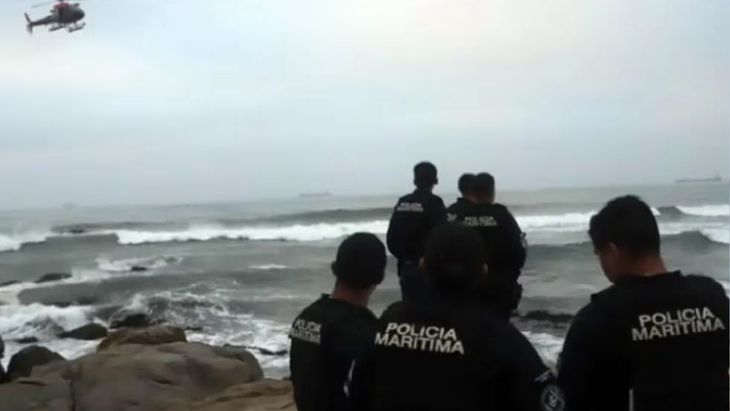 Un argentino desapareció tras lanzarse al mar a rescatar a su primo en Chile.
