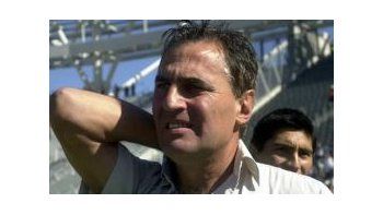 El técnico de San Lorenzo está en la cuerda floja y su futuro depende del resultado del próximo fin de semana.