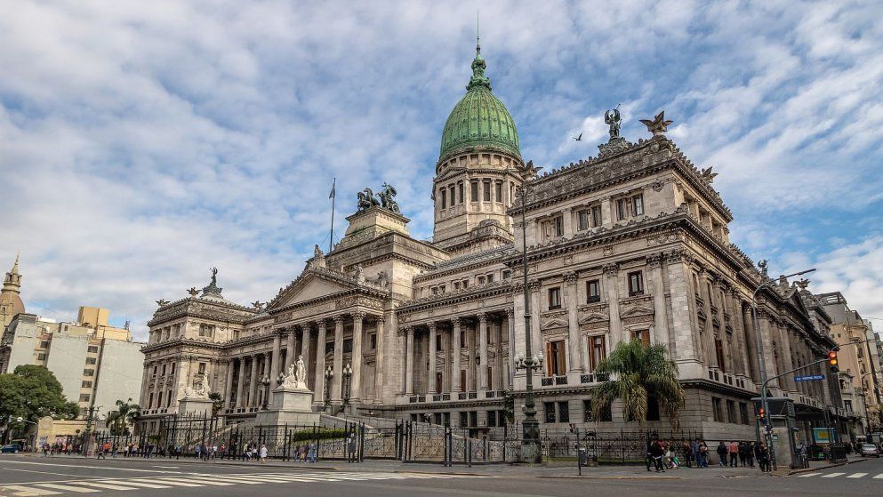 congreso-sesiones-diputados-senado-leyes.jpg