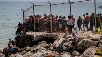 Ceuta pide trasladar a la península a menores no acompañados ante la saturación de recursos.
