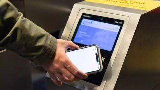 Hay un gran descuento en el pase de subte si se paga con QR de Mercado Pago.