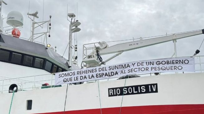 Las cámaras pesqueras convocan a los trabajadores para retomar la actividad y escala el conflicto en el sector.