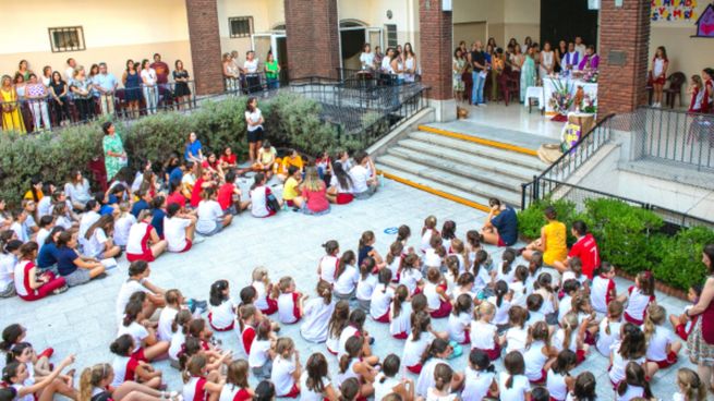 El colegio de mujeres Jesús María comenzará a aceptar varones a partir de 2025.