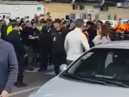 Así recibieron los aeronáuticos a Cristina Fernández
